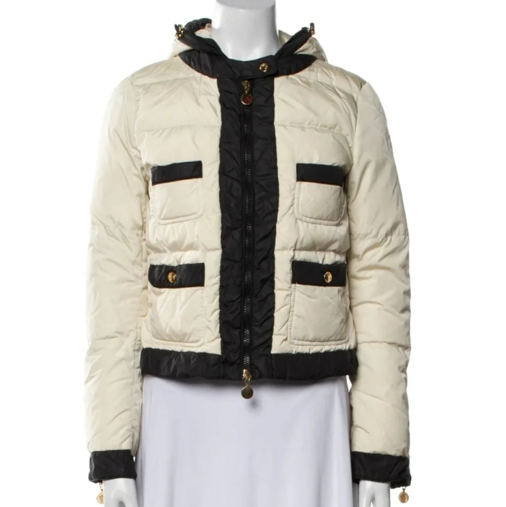 Moncler White/Black Down Puffer Cropped Jacket with Removable Hoodie - Picture 15 of 16